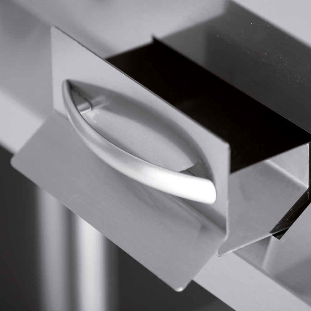 002E7PL4T-DETAIL-big.jpg
