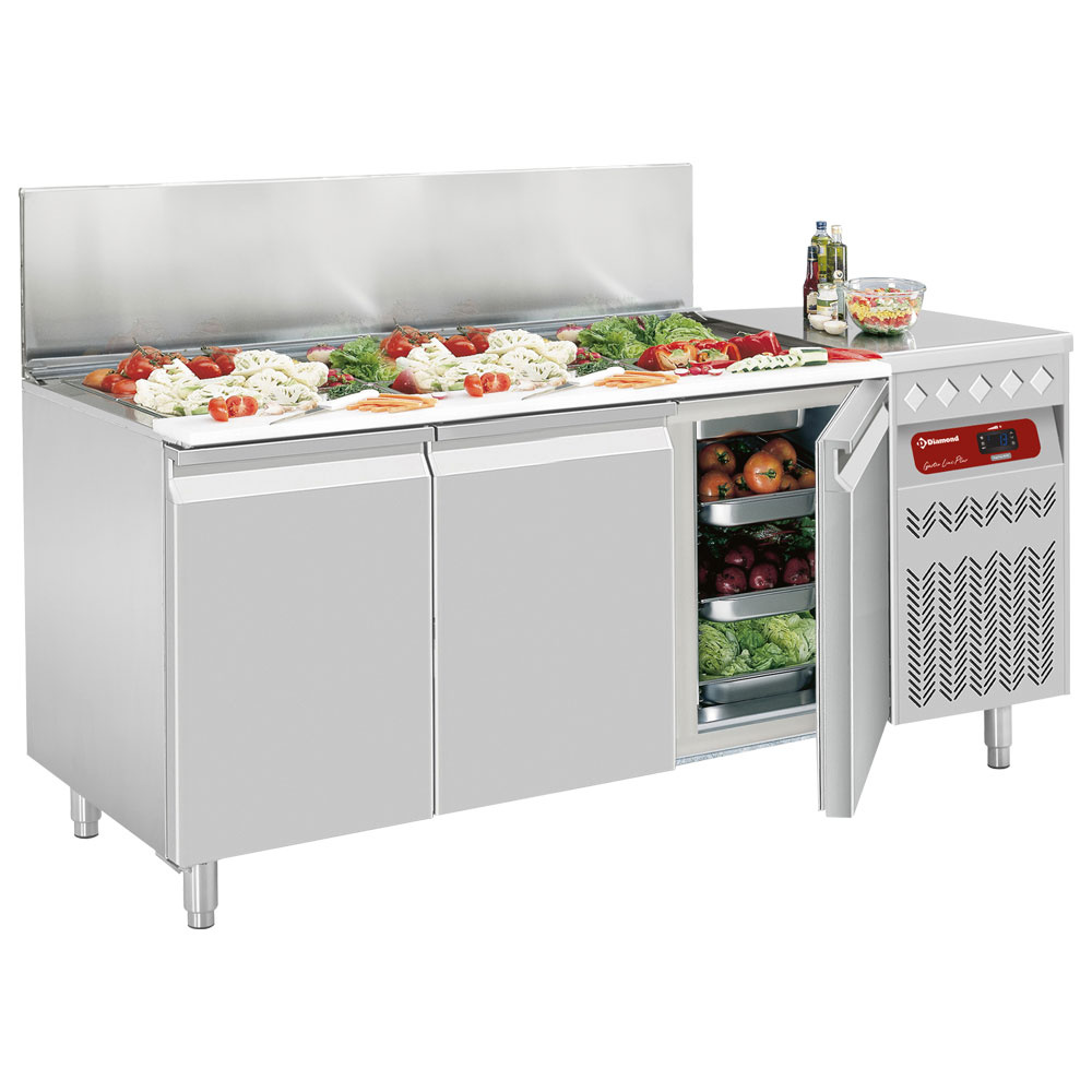 Tabla refrigerada ventilada, 3 puertas GN 1/1, 405 Lit. con estructura refrigerada GN