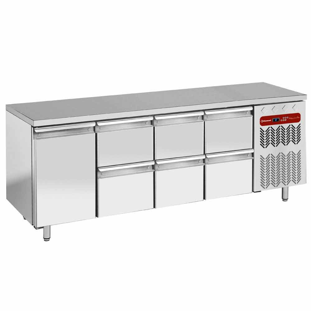 Mesa de refrigeración compuesta por :