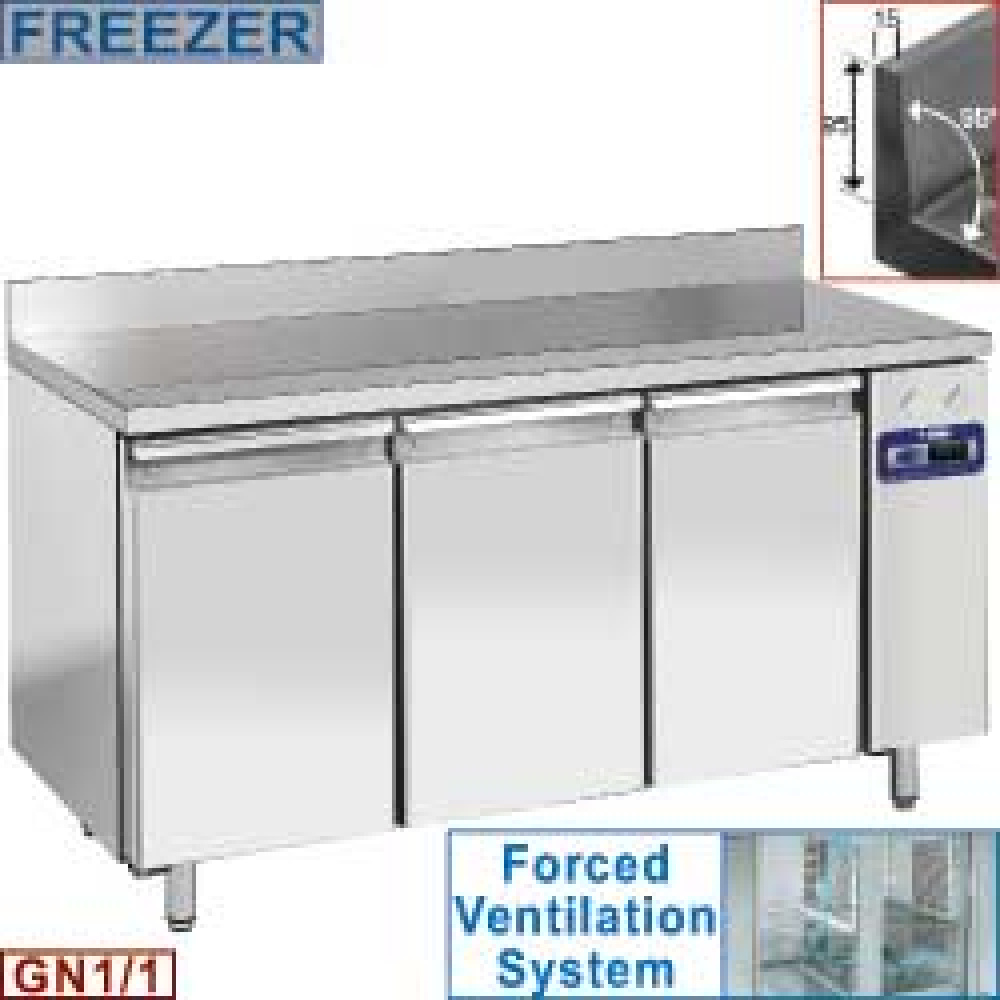 Mesa cong. y ventilada, 3 puertas GN 1/1, 405 litros (sin grupo)