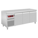 Mesa frigorífica ventilada,  405 Lit. grupo a la izquierda 3 puertas GN 1/1