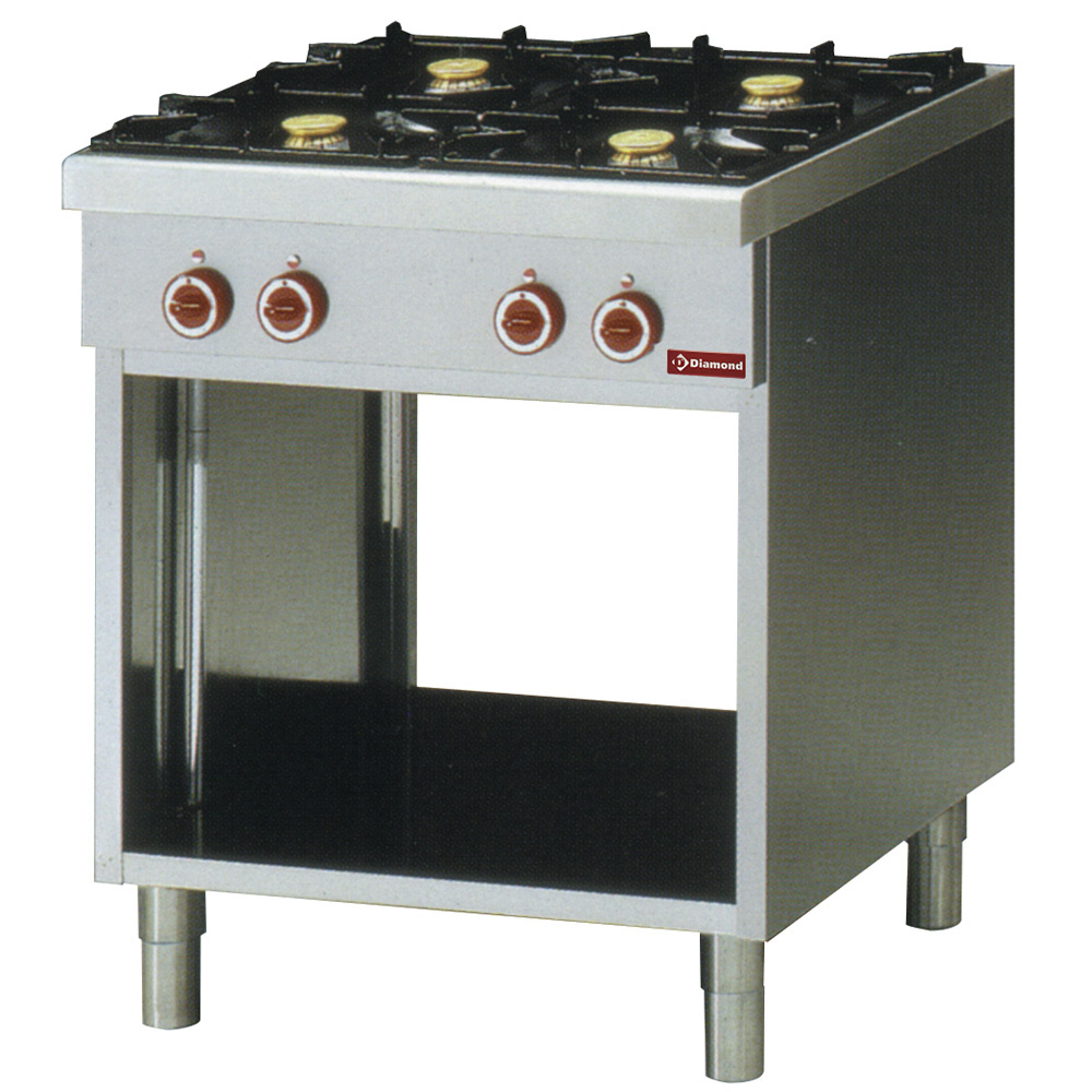 Cocina con 4 fuegos, sobre armario abierto