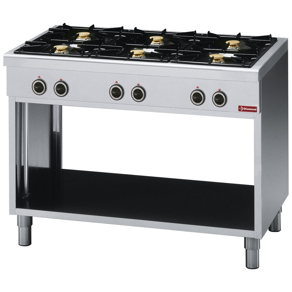 Cocina con 6 fuegos, sobre armario abierto